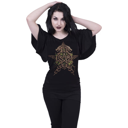 WOODLAND KING - Camiseta con cuello barco y mangas de murciélago, negra